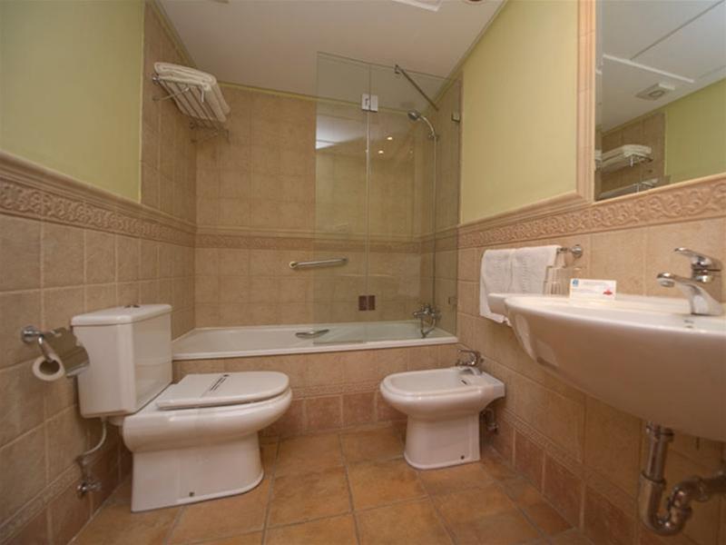 Apartamentos Vista Real Alcaidesa Dış mekan fotoğraf
